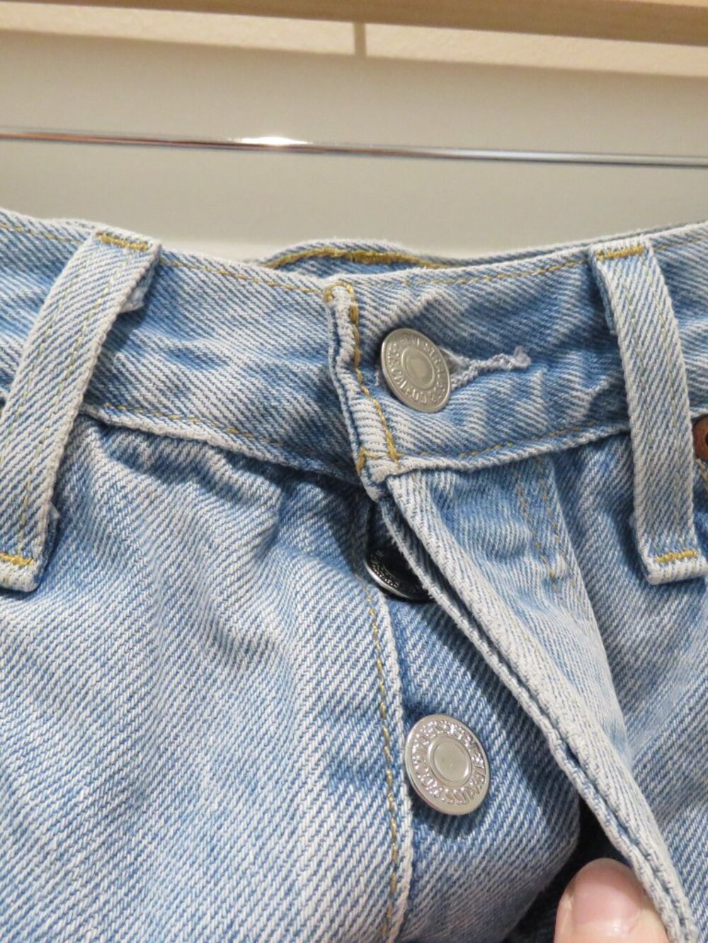 LEVI'S 501® Original Fit High Rise Women's Shorts 28 Ojai Light Stone Light Wash - Picture 11 of 15